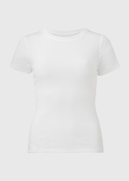 FITTED PLAIN WHITE T-SHIRT £5