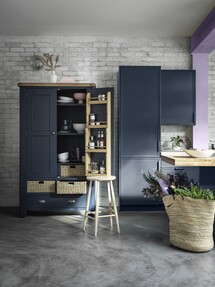 https://ww.prshots.co.uk/contents/archives/194/254/images/thumb350x287_auto/furniture_village_furniturevillage-hewittlarderunit1495ercolheri_8f2a8_thumb.jpg