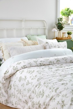 B&M HOME SS26 // SUMMER BEDDING - BOTANICAL // BOTANICA DUVET SET DOUBLE £15 KING £18 // EMBROIDERED BEE DUVET SET DOUBLE £15 KING £18 // RUFFLE EDGE EMBROIDERED DAISY CUSHION £8 //