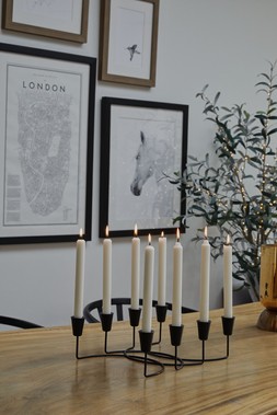 BLACK CIRCULAR 8 PC CANDLE HOLDER H12CM W34CM