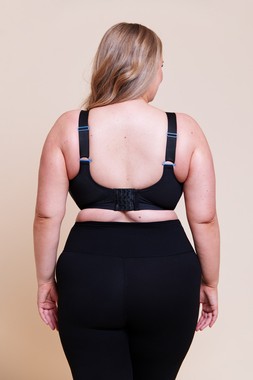 EVERYMOVE WIRED SPORTS BRA £48.00 €73.00 CAD96.00 AUD105.95. - Available from December