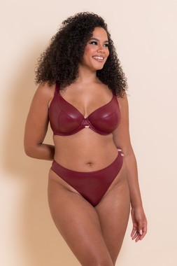 LUSH OXBLOOD FULL PLUNGE BRA £34 €51 & THONG £15 €23