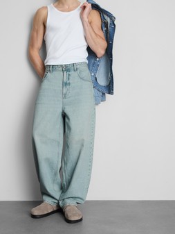 PRIMARK MID RISE BARREL JEANS LIGHT BLUE £16 €20 $30 RON100 PLN90 CZK520 (2)