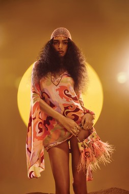 LOOK BOOK 3