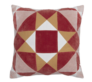 https://ww.prshots.co.uk/contents/archives/98/201/images/thumb350x287_auto/marks_amp_spencer_ms-velvet-patchwork-cushion-25_thumb.jpg